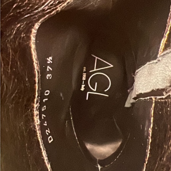 Cowboy style Agl Black Heeled Boots with Sleek Design - Picture 10 of 13